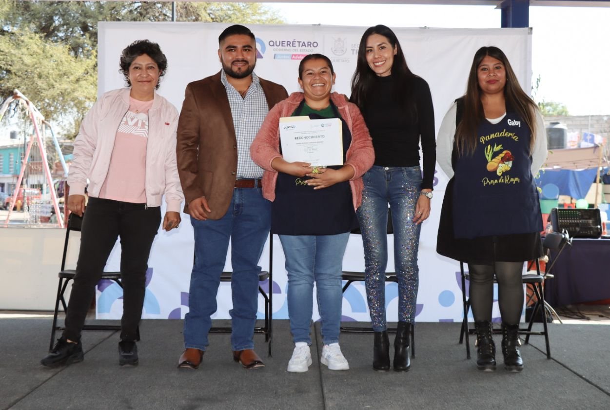 71_273_46445_1090203864_13_12_ST_Clausura_cursos_ElMarque__769_s_01_01