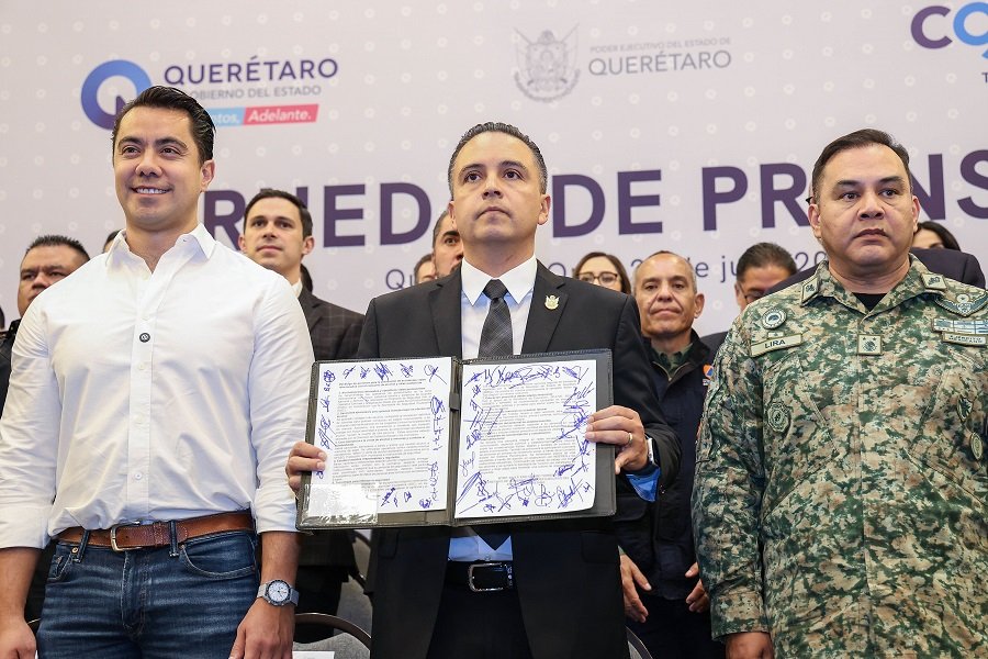 71_273_48622_733868062_07_23_2025_DECA__769_LOGO_RUEDA_DE_PRENSA_03_(1)
