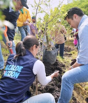 Realizan autoridades capitalinas jornada “Reverdecer Querétaro”