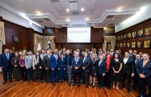 Mauricio Kuri toma protesta a SKÅL Querétaro y reafirma impulso al turismo