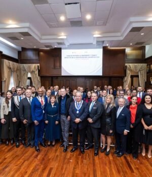 Mauricio Kuri toma protesta a SKÅL Querétaro y reafirma impulso al turismo