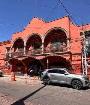 Compra municipio de Querétaro teatro “Martín Torres” de Hércules por 9 millones