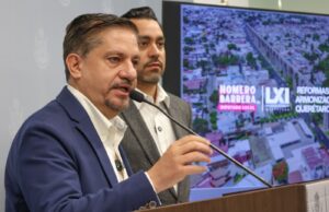 Afirma Luis Humberto Fernández “que no sabía” que el agua de su casa es fraudulenta