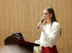 Presenta hija de Pancho Domínguez el libro “Soy Cambio, Soy Yo”