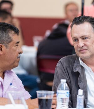 Se reúnen Federación de Trabajadores con autoridades estatales