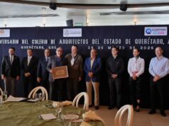 Acude Felifer Macías al 54 Aniversario del Colegio de Arquitectos