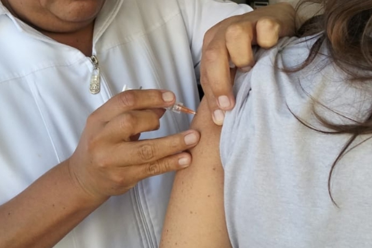 71_273_51049_2095531925_1_0404_SESA_VACUNACION