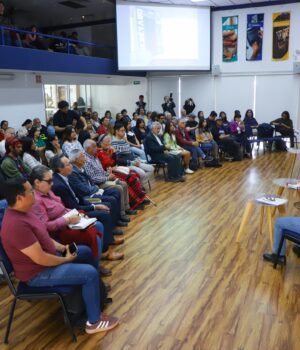 Documenta UAQ historia de activismo civil en la entidad