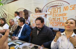 Afirman maestros defraudados que dirigente de SITEM conocía programa de créditos