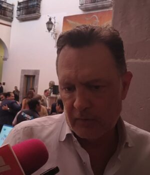 Revisa gobierno estatal planteles educativos; gobernador urge aprobación de Ley Kuri