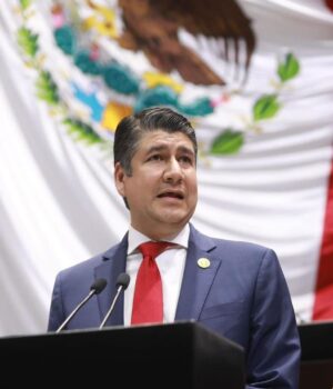 Desconoce CATEM a Gilberto Herrera por señalamientos de maestros