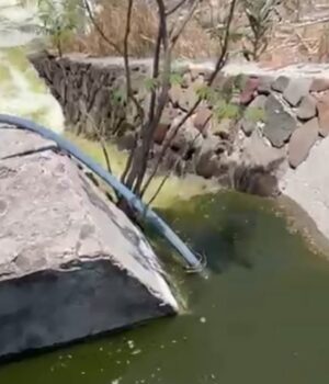 Inician desfogue de agua en bordo Benito Juárez de Querétaro 2000