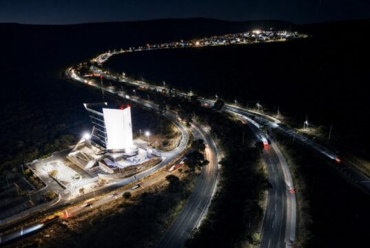 Afirma Felifer Macías que se cuenta con calles mejor iluminadas y seguras