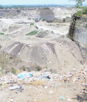 Temen afectaciones en La Mariola por explotación de bancos de material
