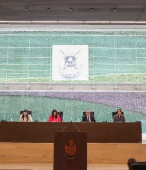 Declara sesión de pleno en Legislatura Local receso por 24 horas para elección del Fiscal Anticorrupción