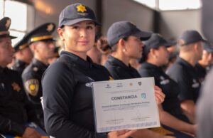 Egresan 97 nuevos policías y agentes de seguridad de la SSPMQ en 2026