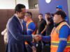Recibe Corregidora la escoba de platino y anuncian instalación de papeleras inteligentes