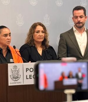 De risa, diputada Calzada cuestiona origen de Walter López para evitar analizar ley de identidad de género