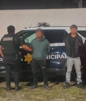 Dos detenidos por robo a comercio en Misión La Joya