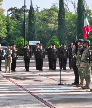 Derará Guillermo Lira la 17a zona militar de Querétaro el 16 de agosto