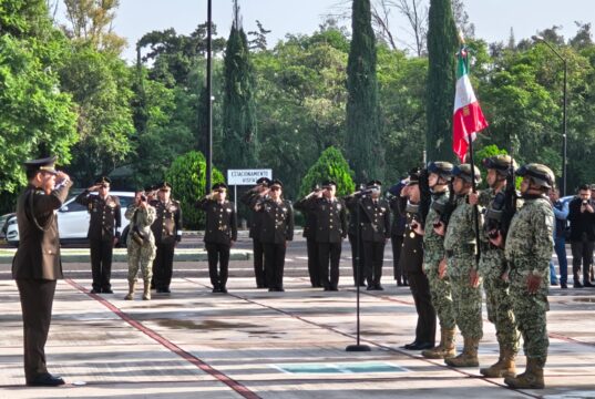 Derará Guillermo Lira la 17a zona militar de Querétaro el 16 de agosto