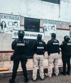 Sinergia realiza cateo en centro educativo de Corregidora por probable fraude en servicios educativos