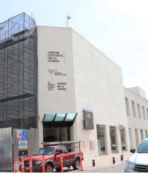 Suspenderán obras en cineteca Rosalío Solano y Teatro de la Ciudad cuando se realicen eventos