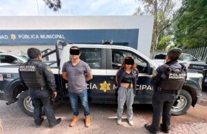Detienen a dos personas por robo a transeúnte en Colinas de Santa Rosa