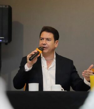Ricardo Astudillo quedó en el 5º lugar en la encuesta de Morena