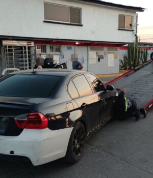 Detiene SSPMQ a vehículos de supuestos “montachoques”